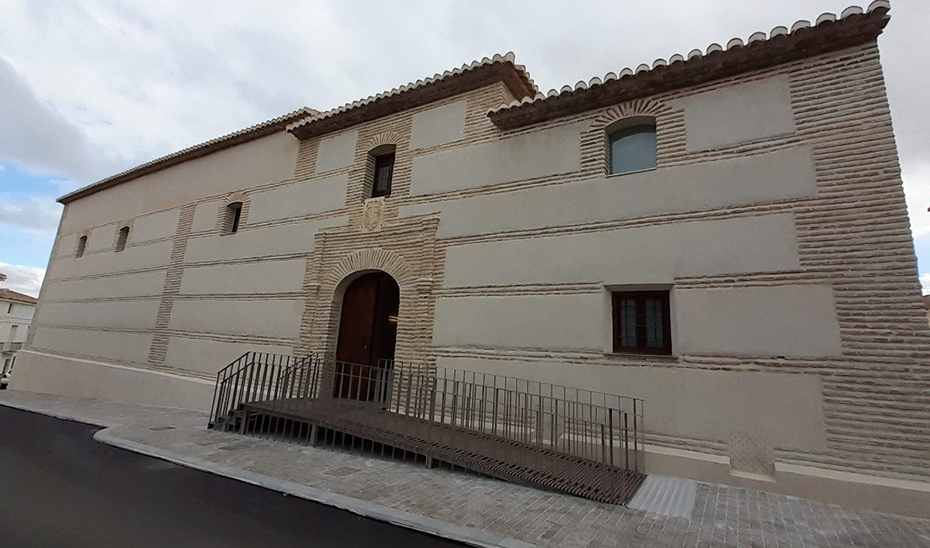 Imagen del artículo Un inventario recopila más de 7.200 edificios públicos de interés arquitectónico de Andalucía